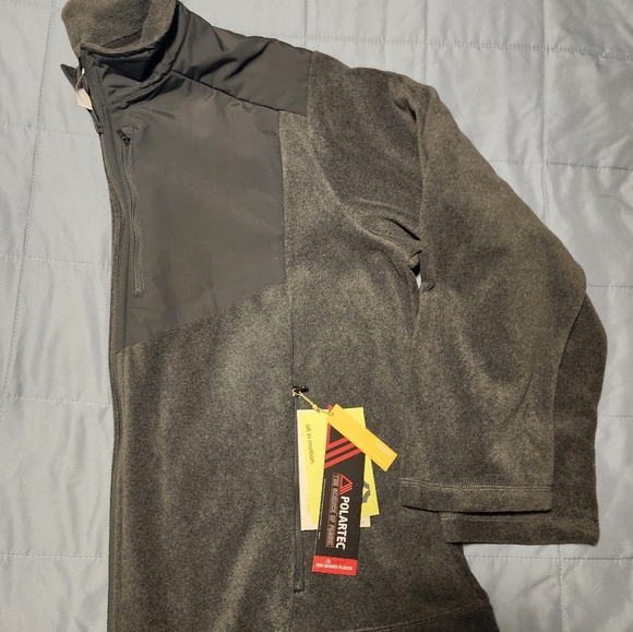 All in Motion - Picture 8 of 15